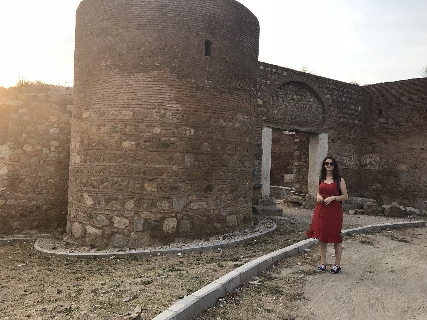 İznik Kale Surları - İznik Gezi Rehberi