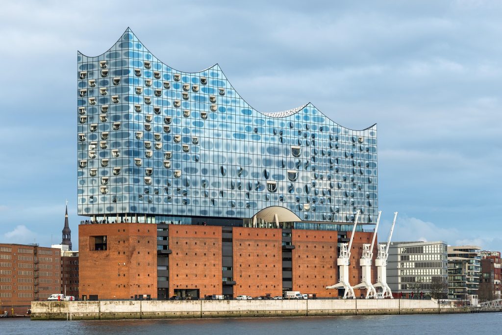 Elbphilharmonie - wolfgang-1958-hamburg-8573427_1920